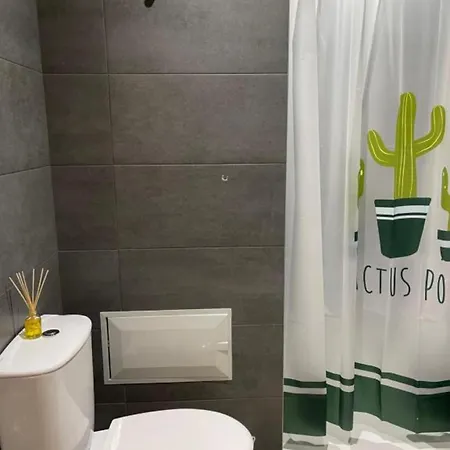 Esmeralda 3 *